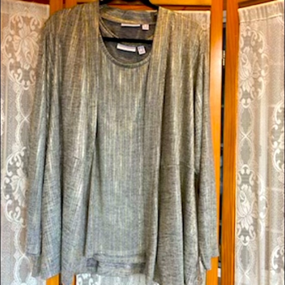 Foil Print Cardigan and Tank Set